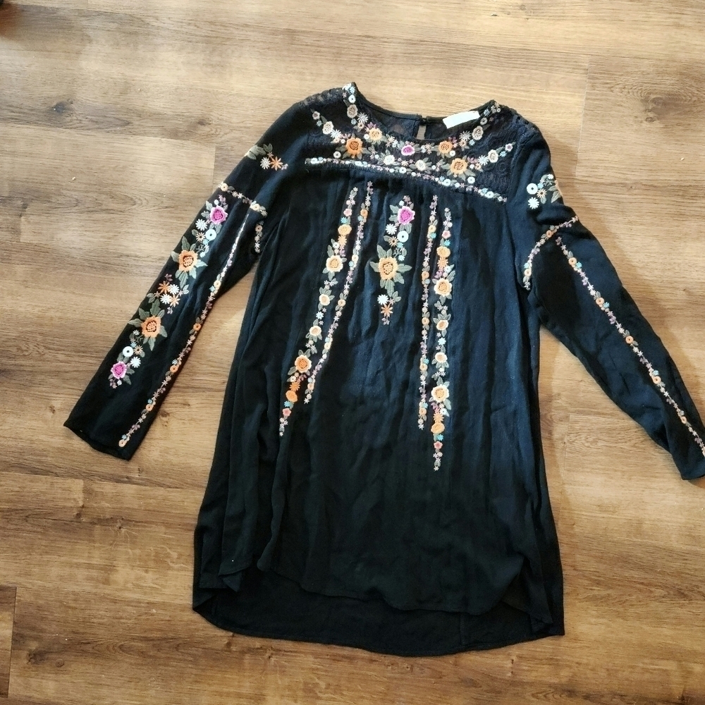Altar'd State Floral Embroidred Blouse